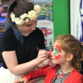 Grimage enfants centre commercial