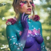 Fleurs body painting