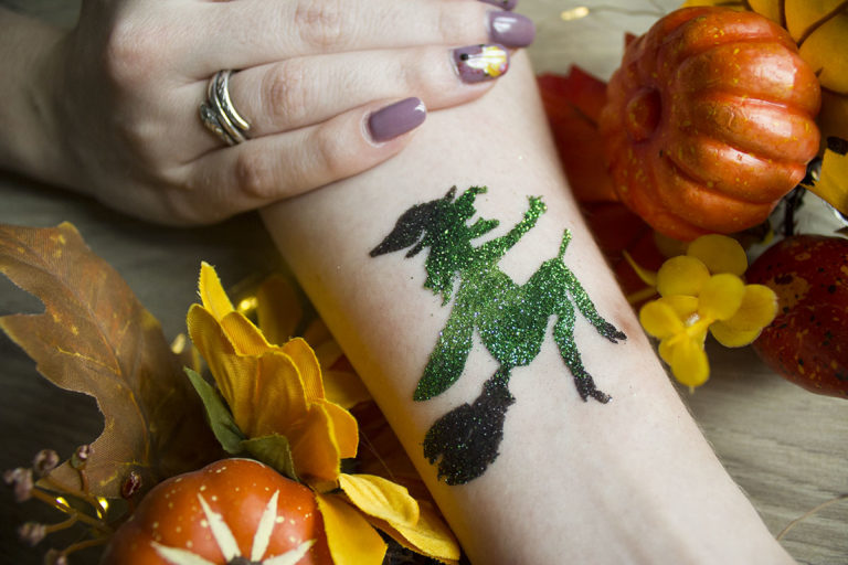 Tatouages Temporaires Lumineux Halloween – 10 Feuilles Avec Fantômes, Citrouilles, Chauves-souris… Pour Enfants